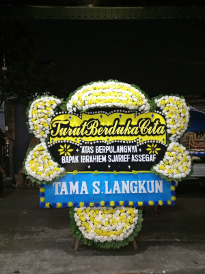 Papan Bunga Duka di Tangkerang Selatan